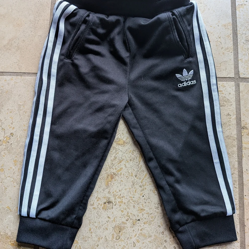 12M Adidas Kids Black Joggers